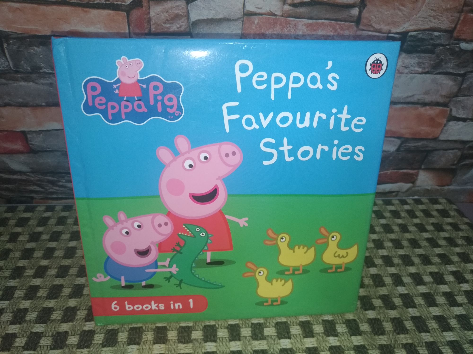 CHILDREN'S STORYBOOK: PEPPA PIG FAVOURITE STORIES | Lazada PH