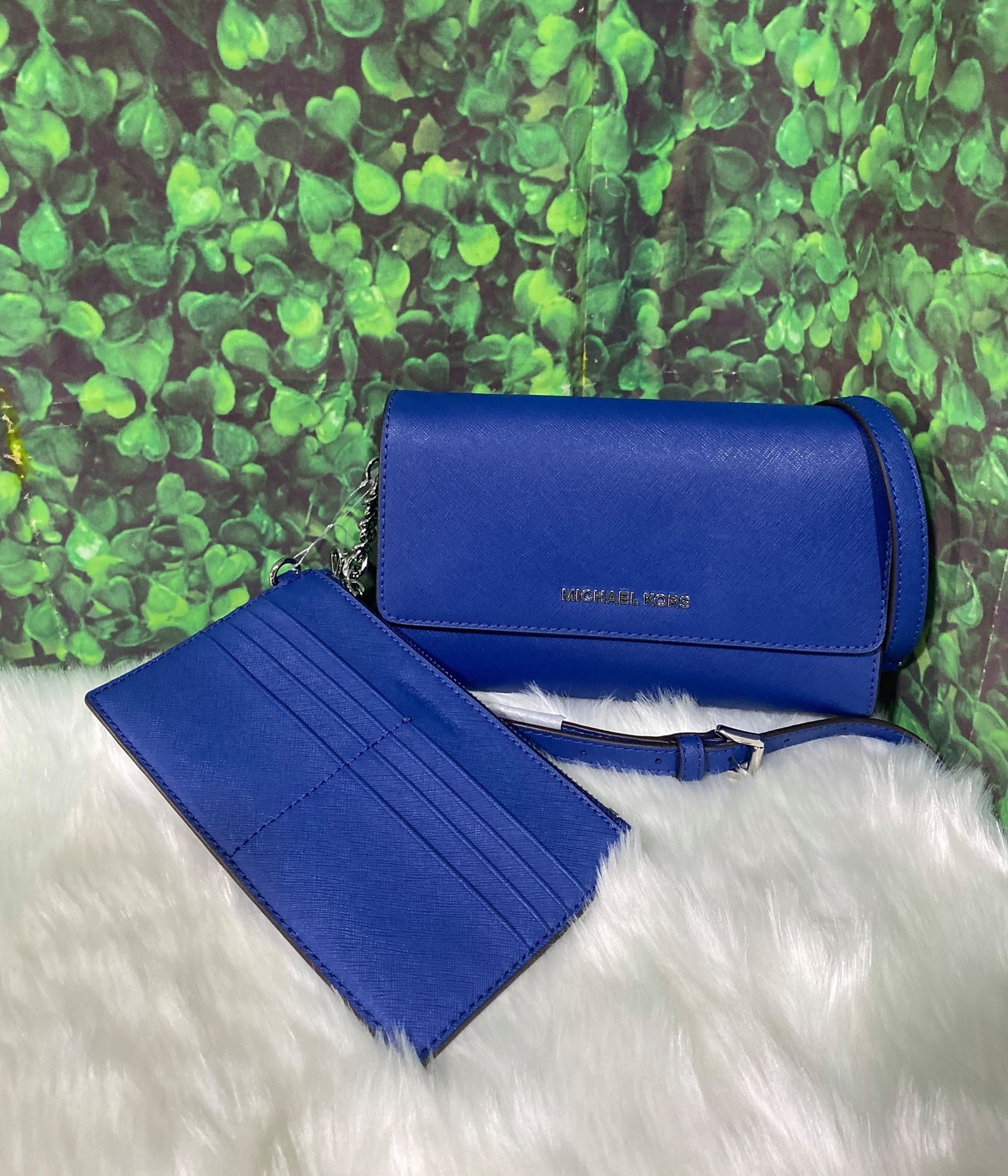 Michael Kors Jet Set Travel 3 In 1 Wristlet Clutch Crossbod Sapphire Blue -  ShopperBoard