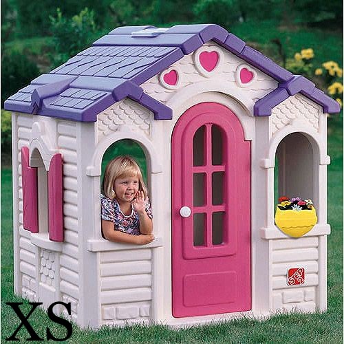 plastic indoor playhouse