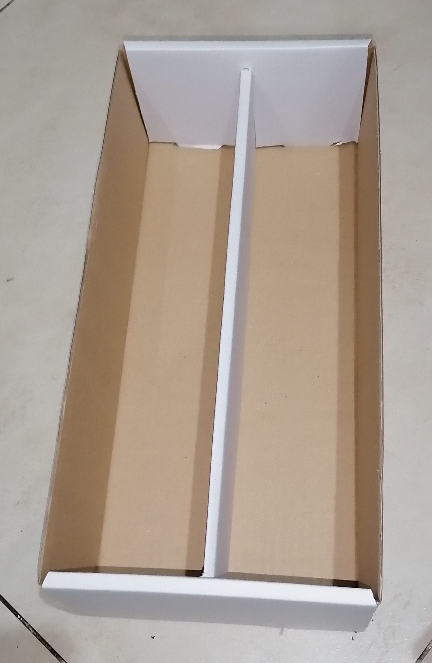 (1) TRADING CARD , SHOE BOX 2 ROW CARD STORAGE BOX , CARDBOARD STORAGE