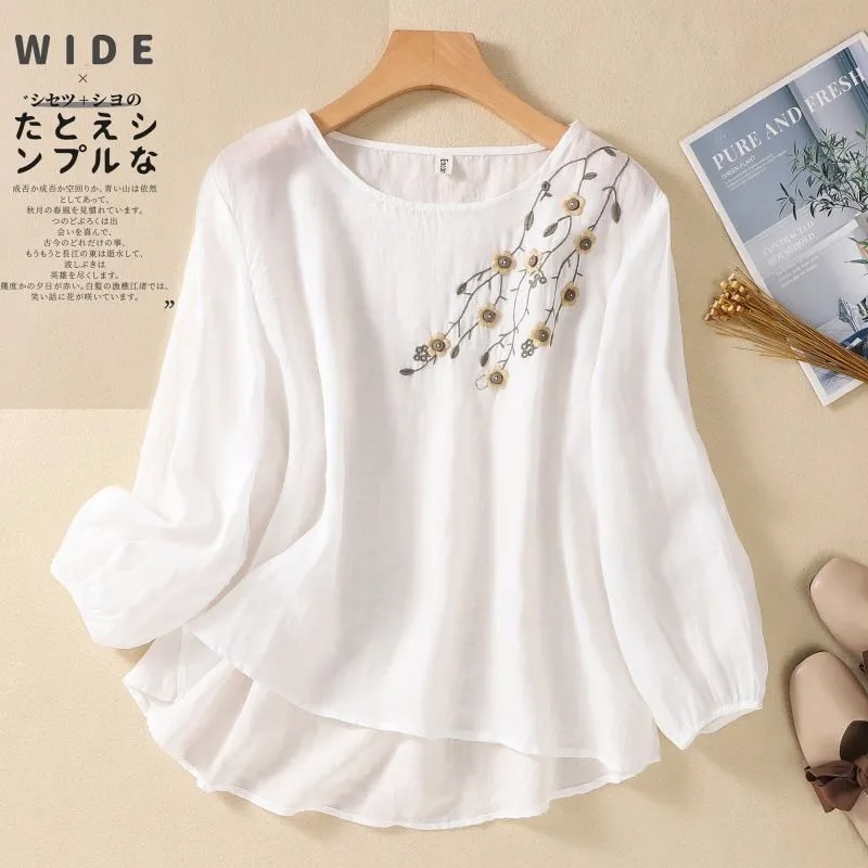 Blouse for Women Cotton Linen Embroidered Ladies Shirts Large Size 2023 New Casual Lantern Sleeves Thin Female Tops