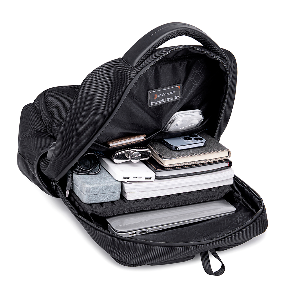 New B00120 Arctic Hunter Water Resistant Anti Theft High Quality