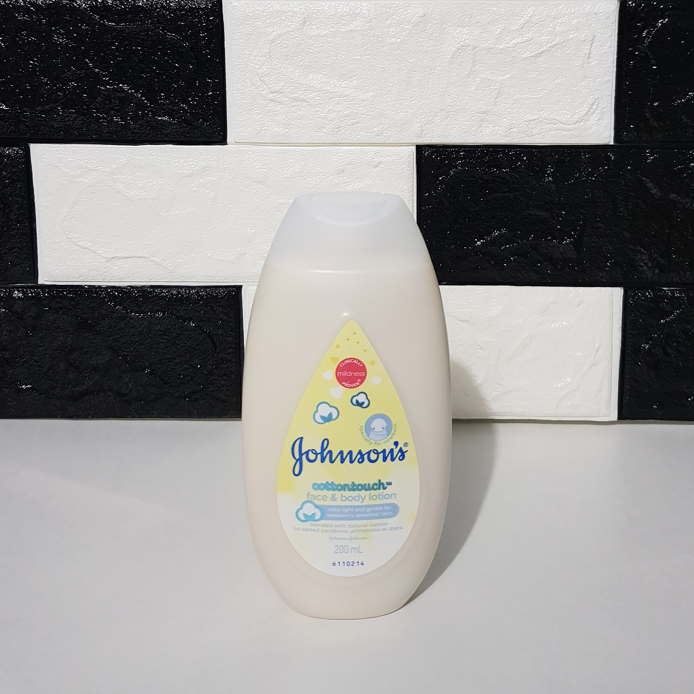 cotton touch face and body lotion