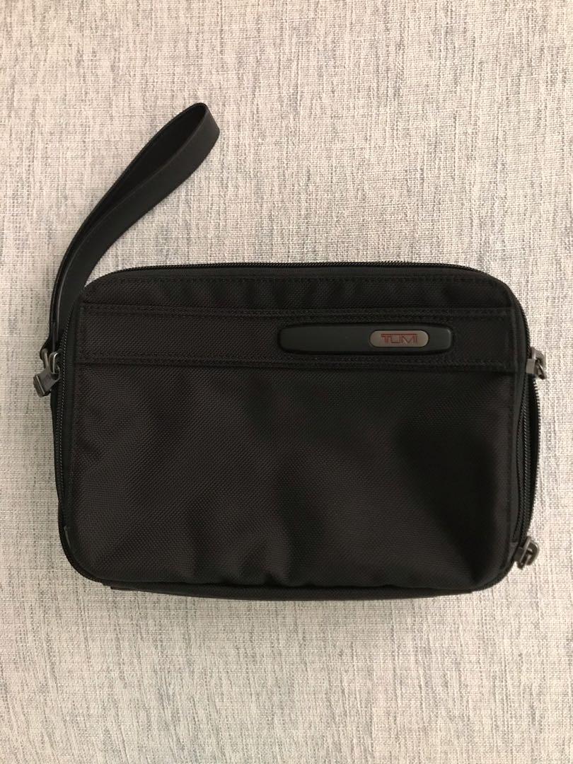 Tumi 2025 clutch bag