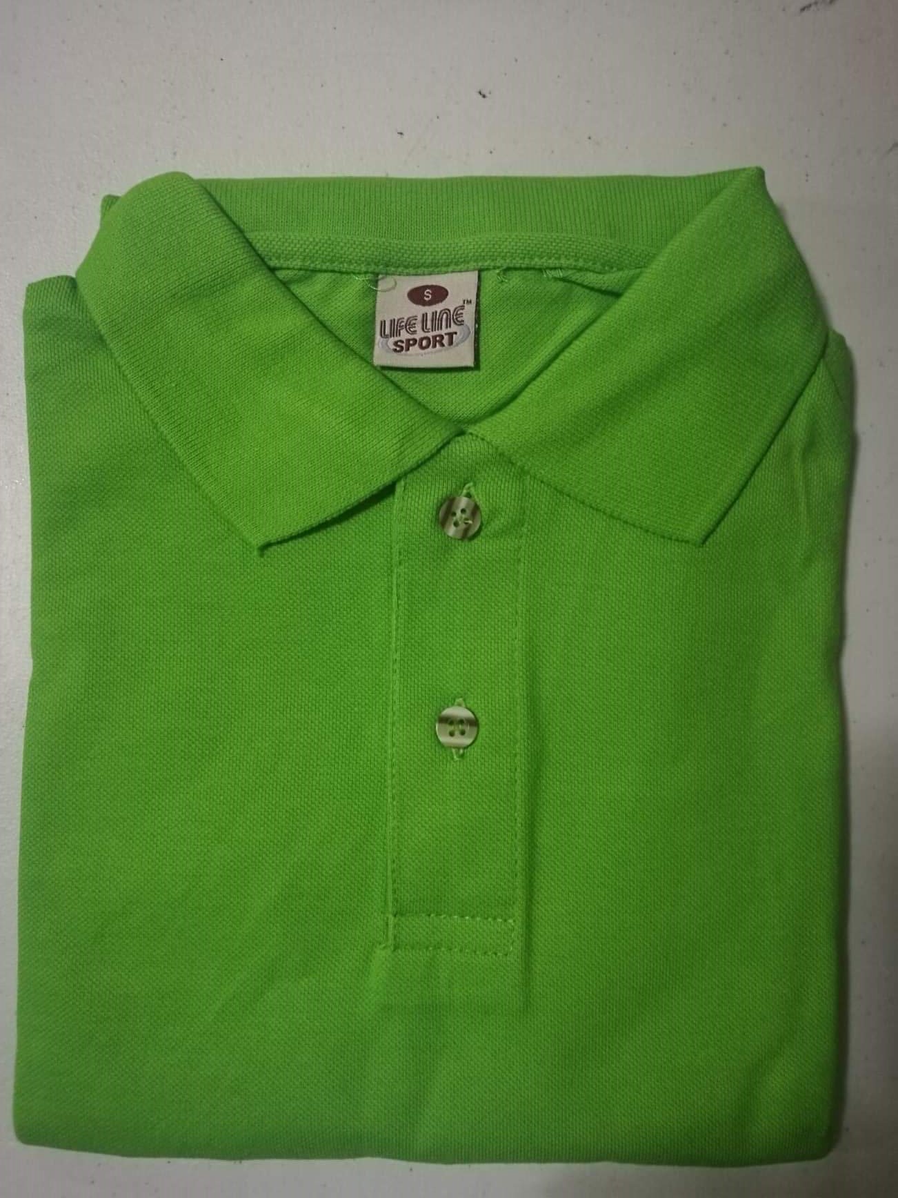 apple green color shirt