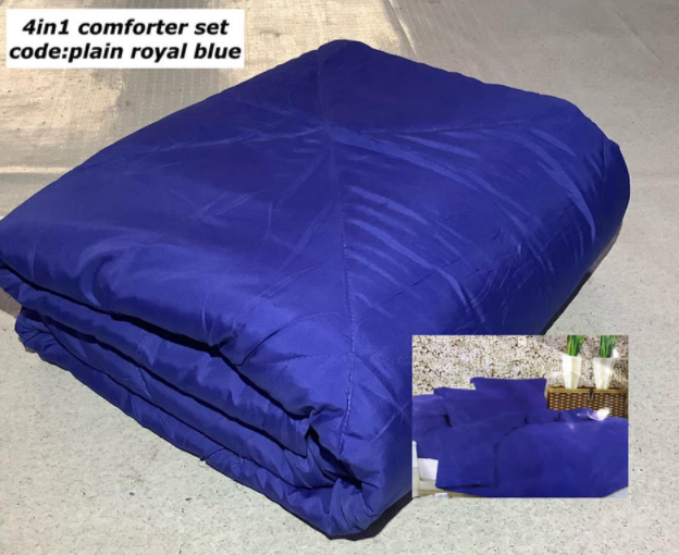 4 in 1 Queen Size Comforter Set Plain Color Hotel Comforter