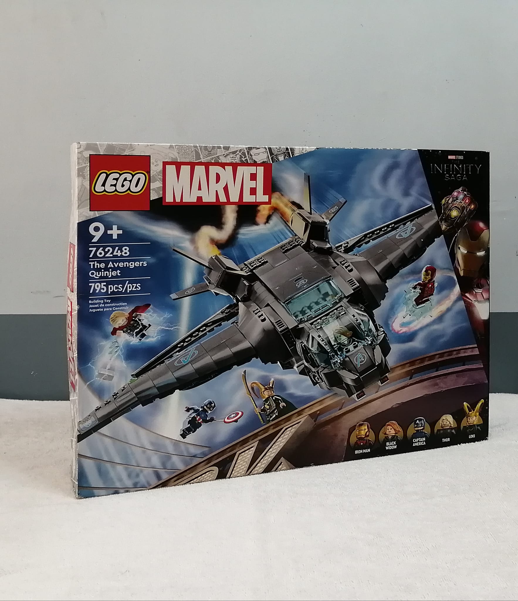 LEGO Marvel The Avengers Quinjet 76248 Building Toy Set (795