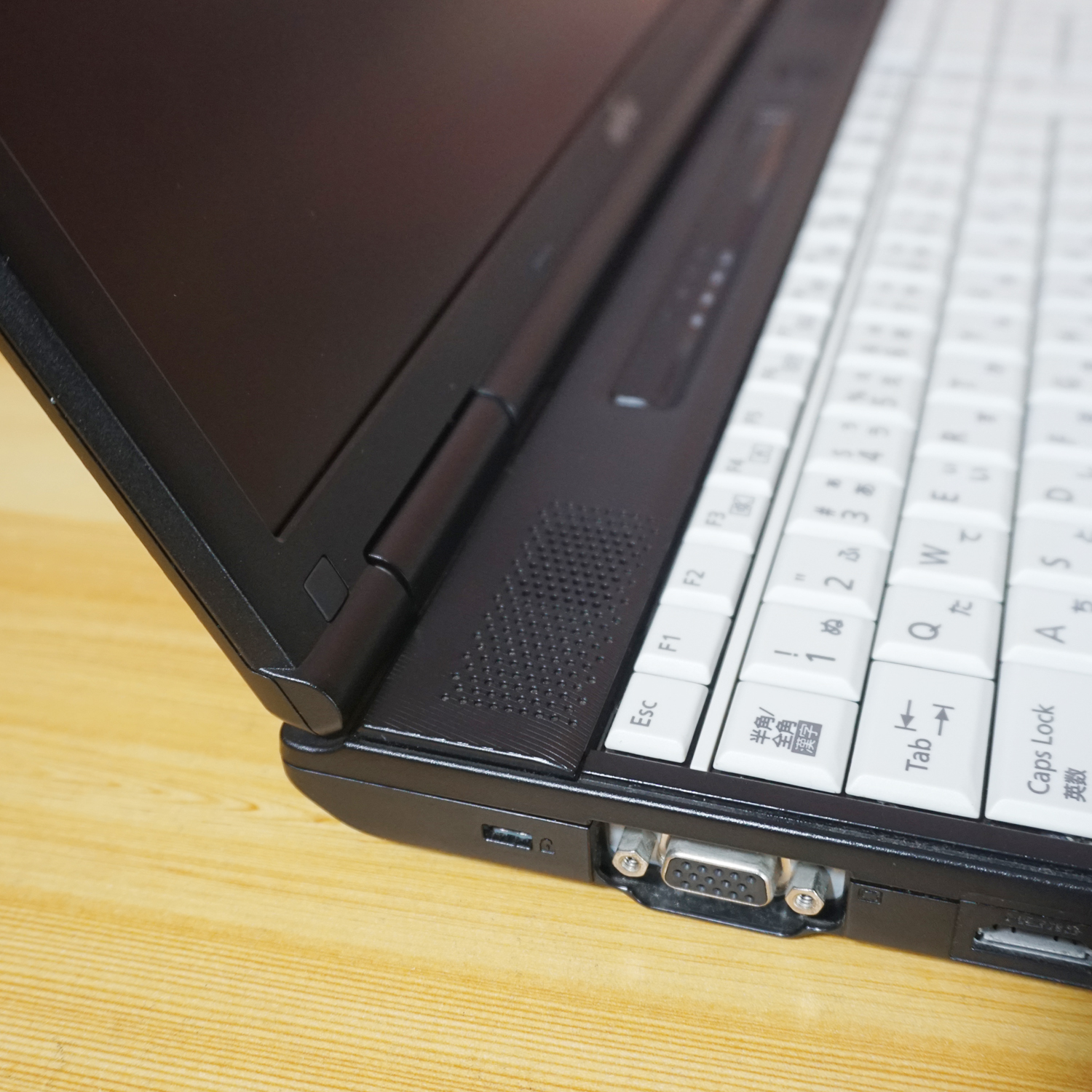 Fujitsu Notebook PC LIFEBOOK A572/F