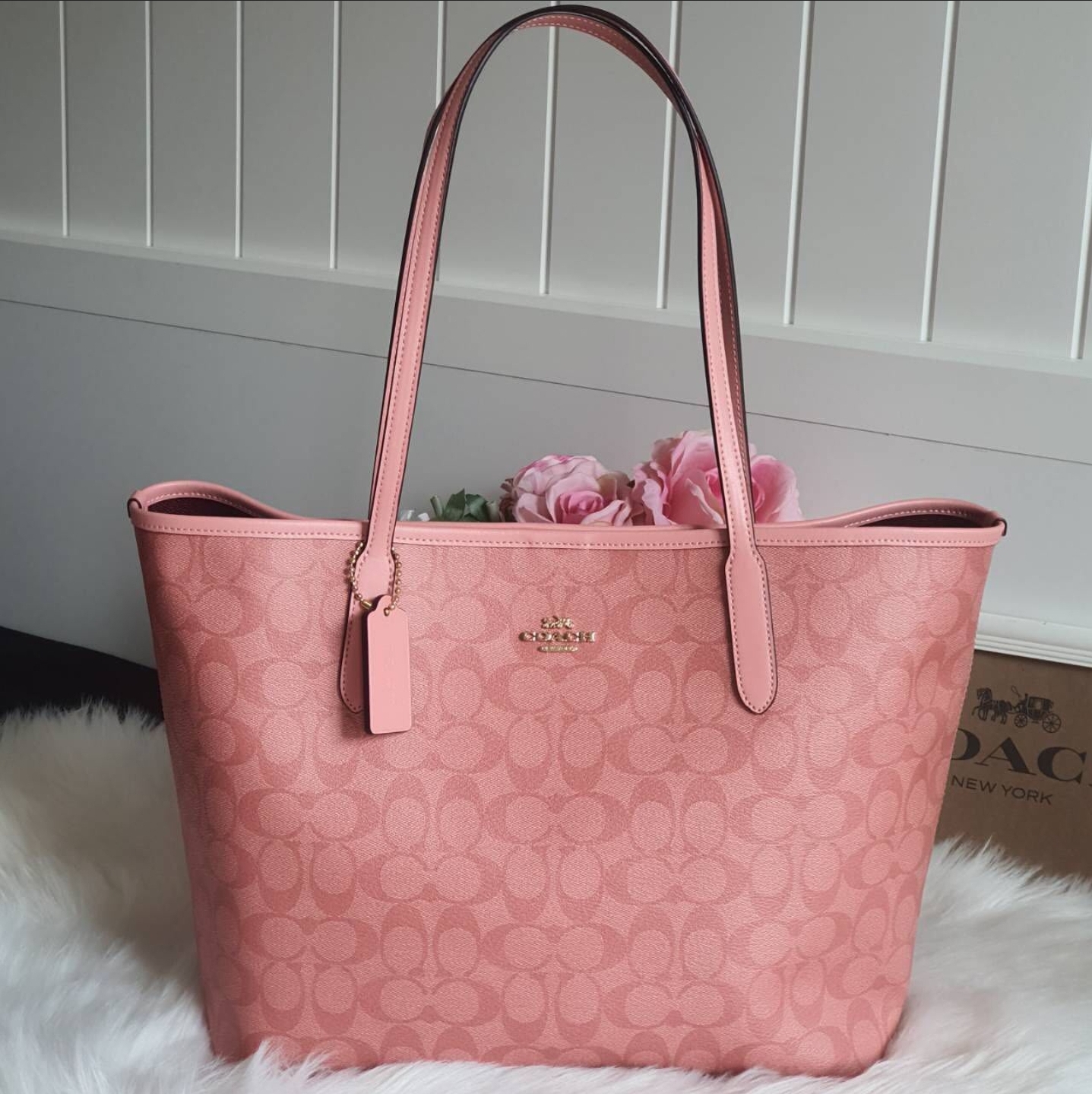 Coach 2024 pink tote