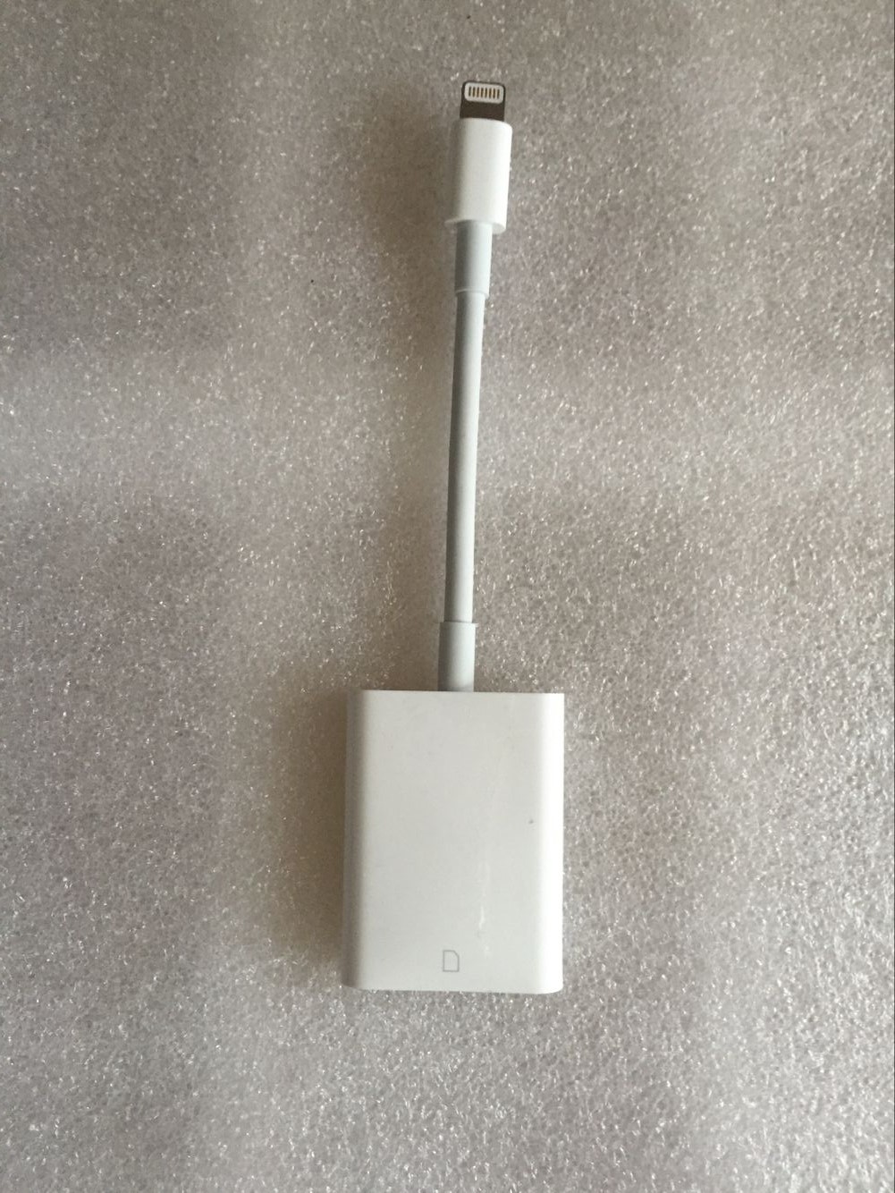 Apple lightning to SD card reader iPad iPhone 6s camera SD card reader