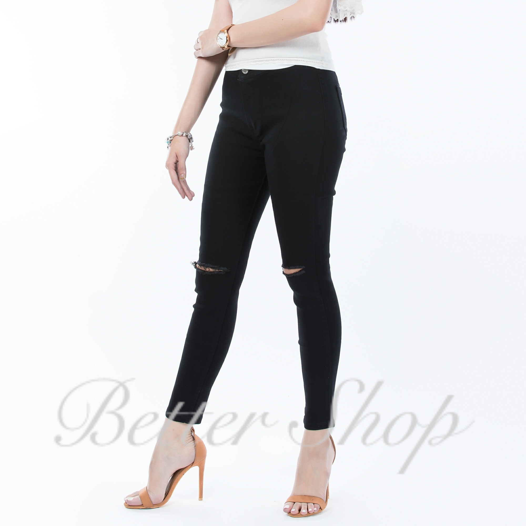 black knee cut skinny jeans