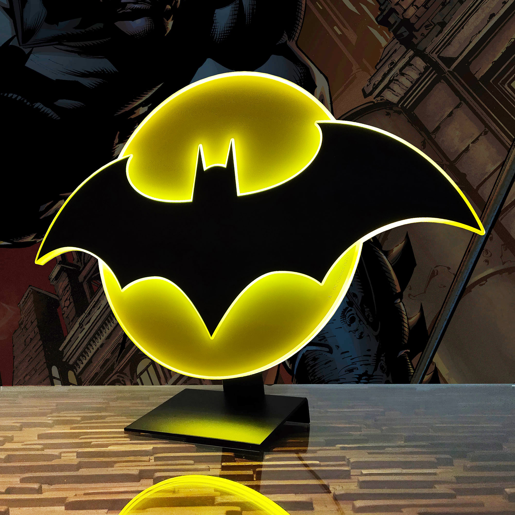 DC Comics Batman Desk Lamp Bat Signal Table Nightlight Neon Style  Illuminated Justice League Superhero Logo Wall Light (Regular) | Lazada PH
