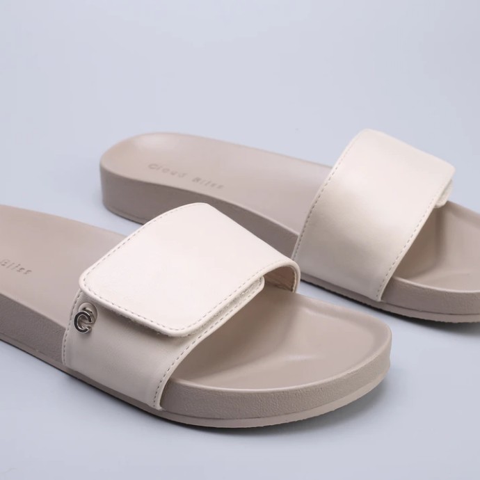cloud bliss slipper price