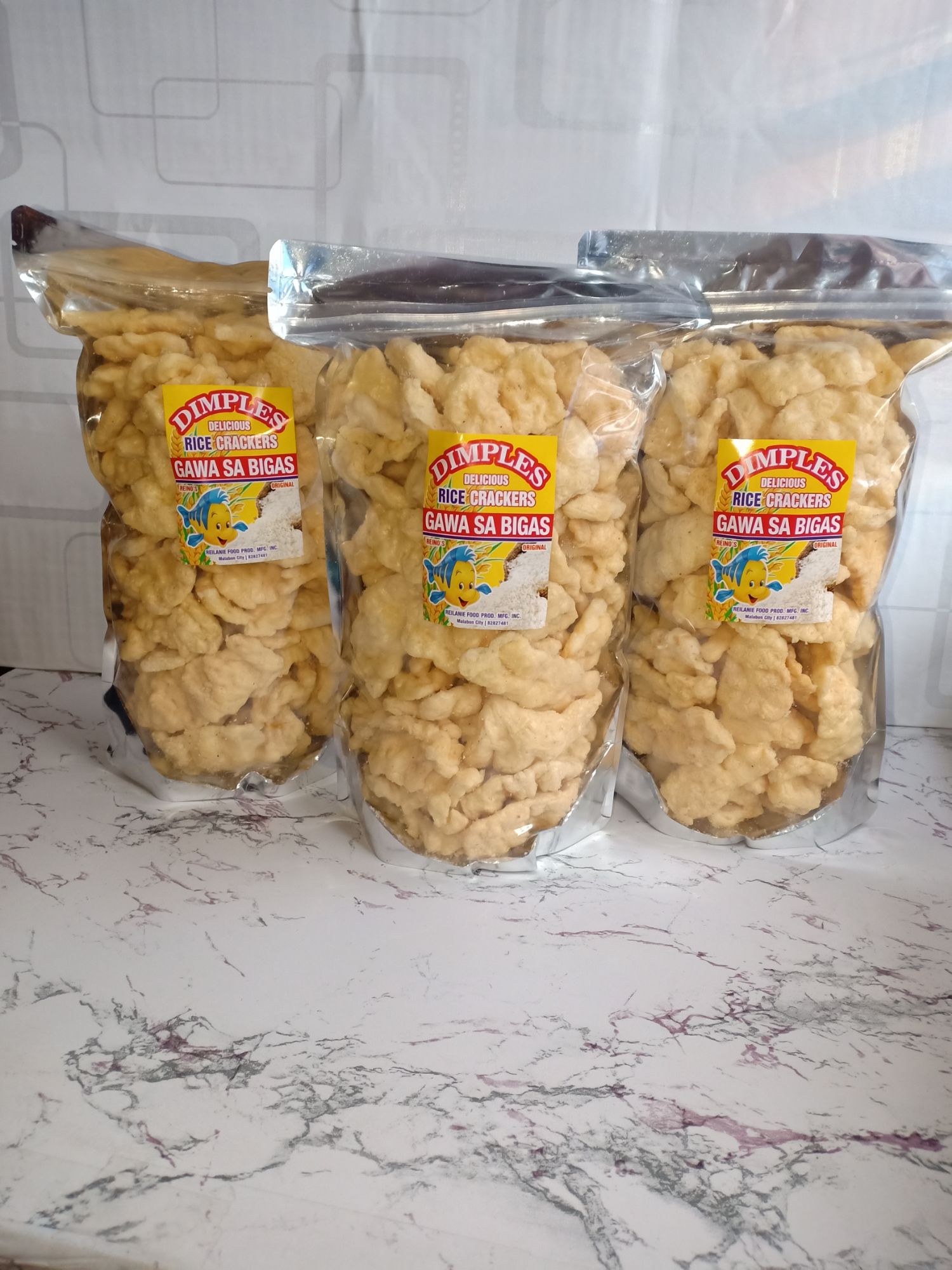 dimples rice crackers