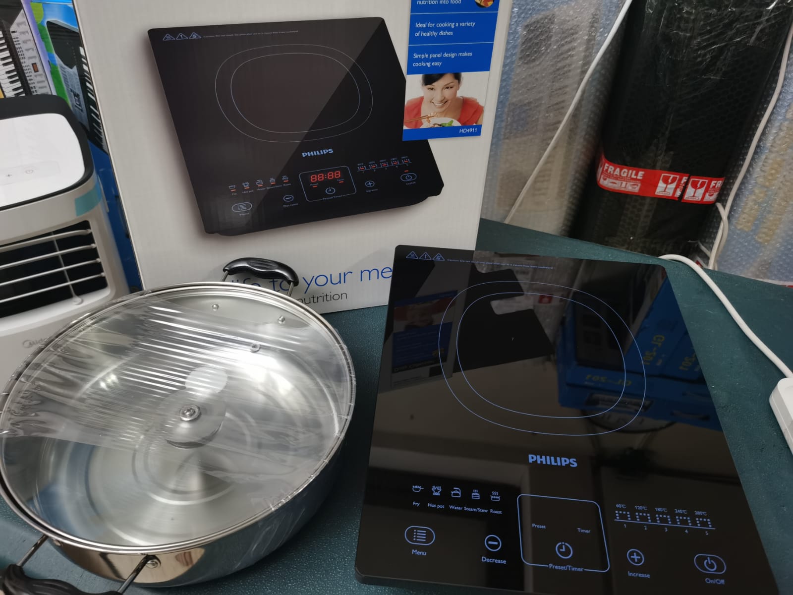 Induction COOKER Original PHILIPS Daily Collection HD4911 with FREE