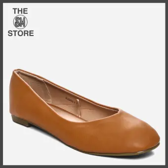 camel ballet flats