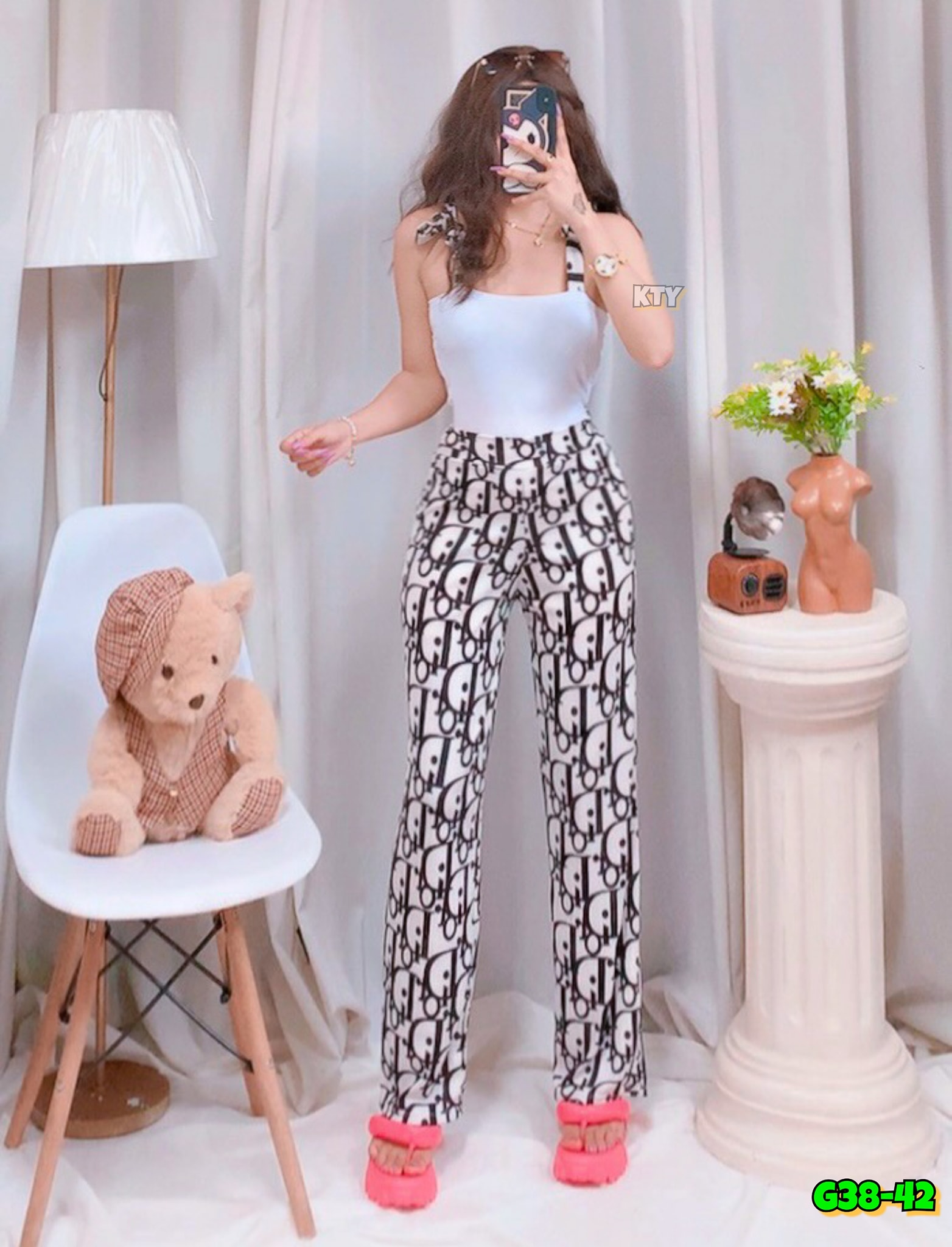 Terno Top and Floral Square Pants, Women's Fashion, Tops, Blouses on  Carousell