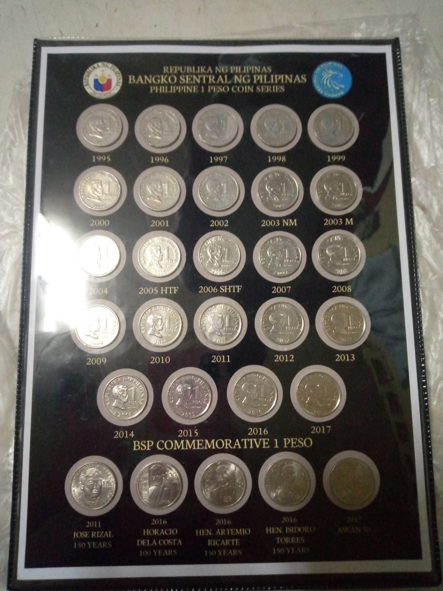 Bsp One Piso Coin Series 1995 17 With Complete Commemorative Coins Lazada Ph