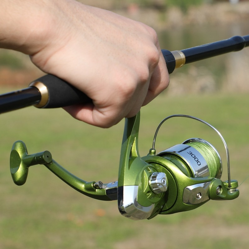 Spinning Fishing Reels 4 BB 5.2:1 Gear Ratio High Speed Fishing