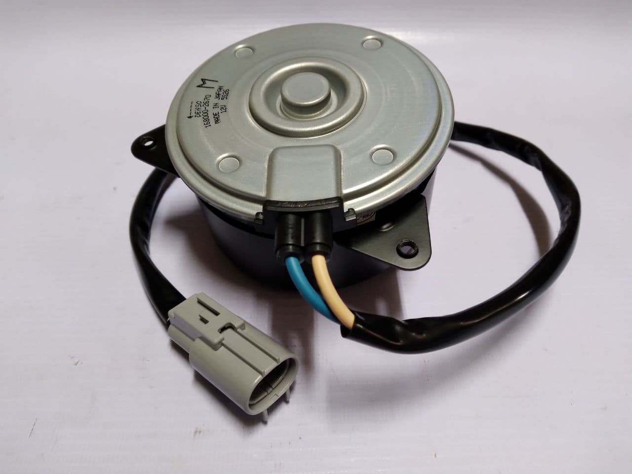 DENSO original car aircon auxiliary fan motor TOYOTA RAV4 2006 (168000