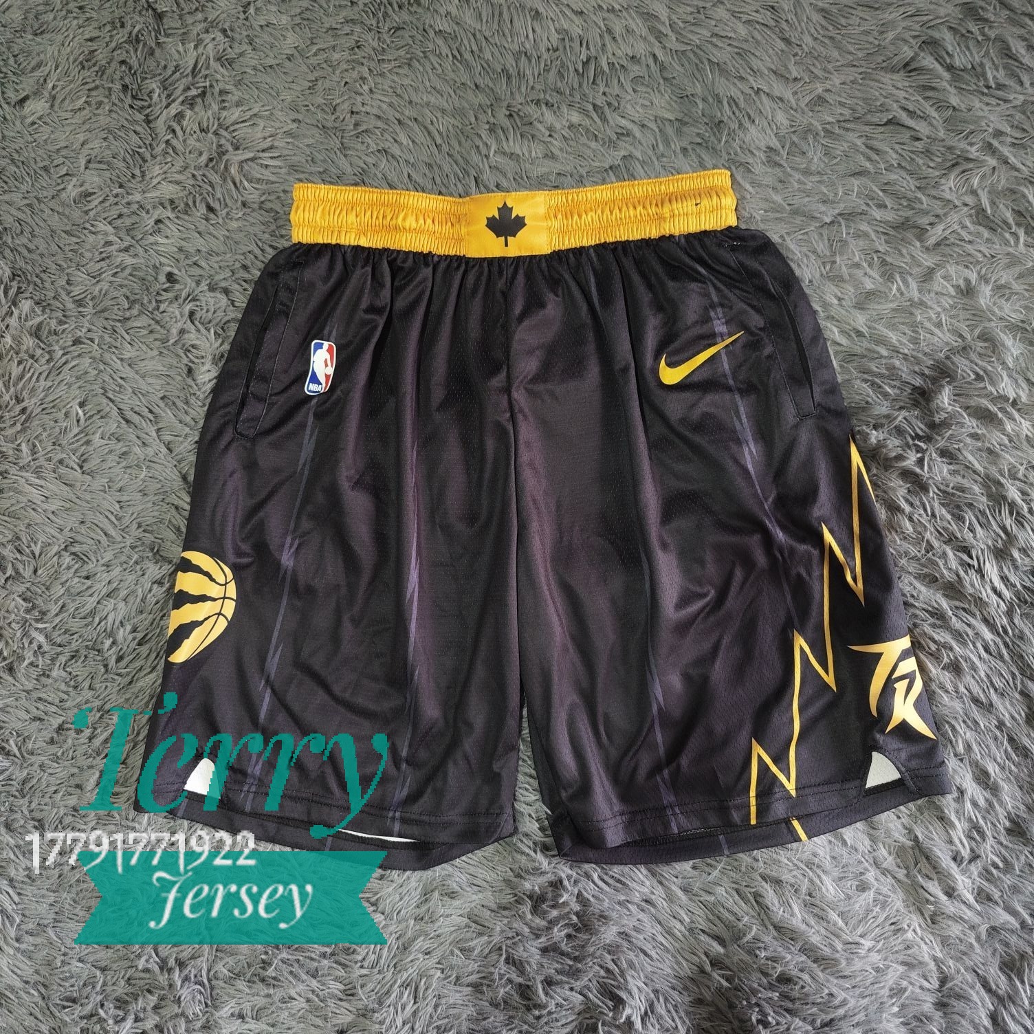 raptors black shorts