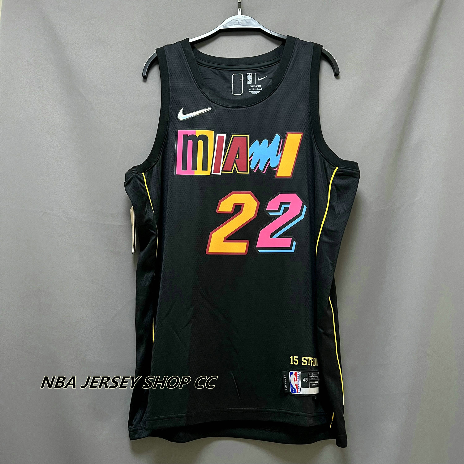 Jimmy Butler Miami Heat #22 2022 New Season Jersey, Men's Basketball  Clothes, Breathable Sport Vest Top Uniform Fitness Sports Competition  Sportswear - City Edition 2021-2022-M : : Clothing, Shoes &  Accessories
