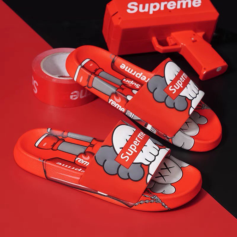 LT-NEW AFFORDABLE SUPREME SLIPPERS FOR WOMEN HIGH QUALITY