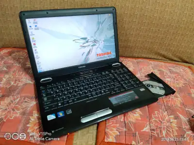 Toshiba Dynabook EX/55LBL Windows 10 Enterprise 64-bit, Intel(R) Core(TM) i3 CPU M 330, 4gB Ram , 320gb HDD, 15.6 inches WideScreen