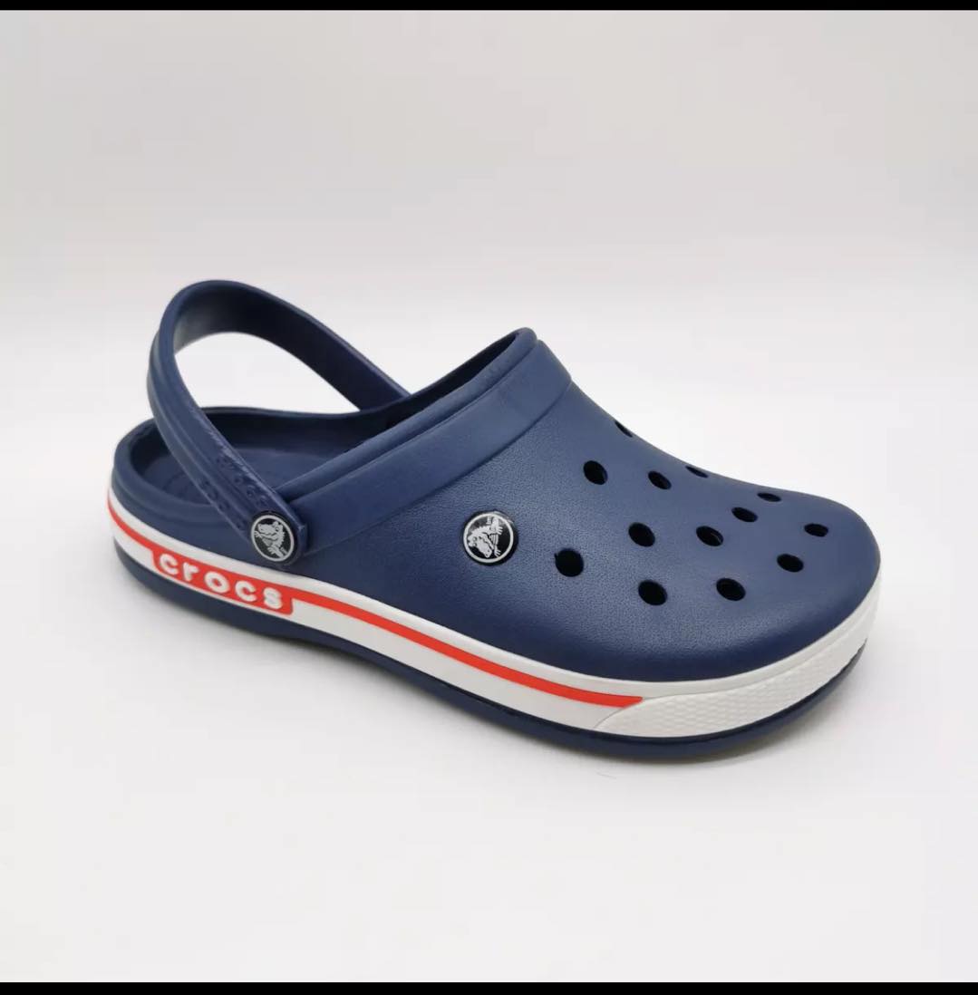 crocs shoes non slip