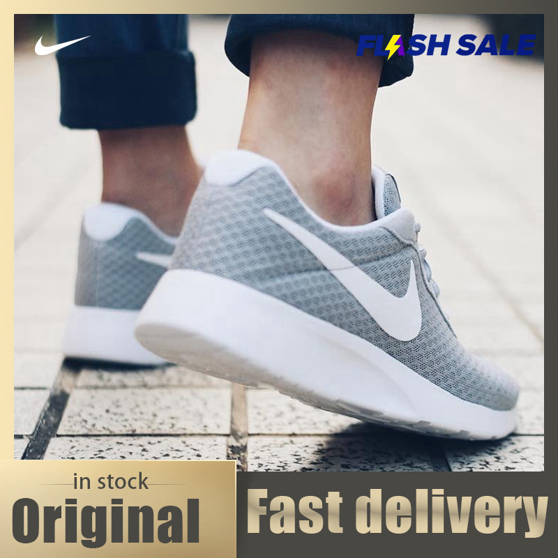 men's 9 shoe in women's