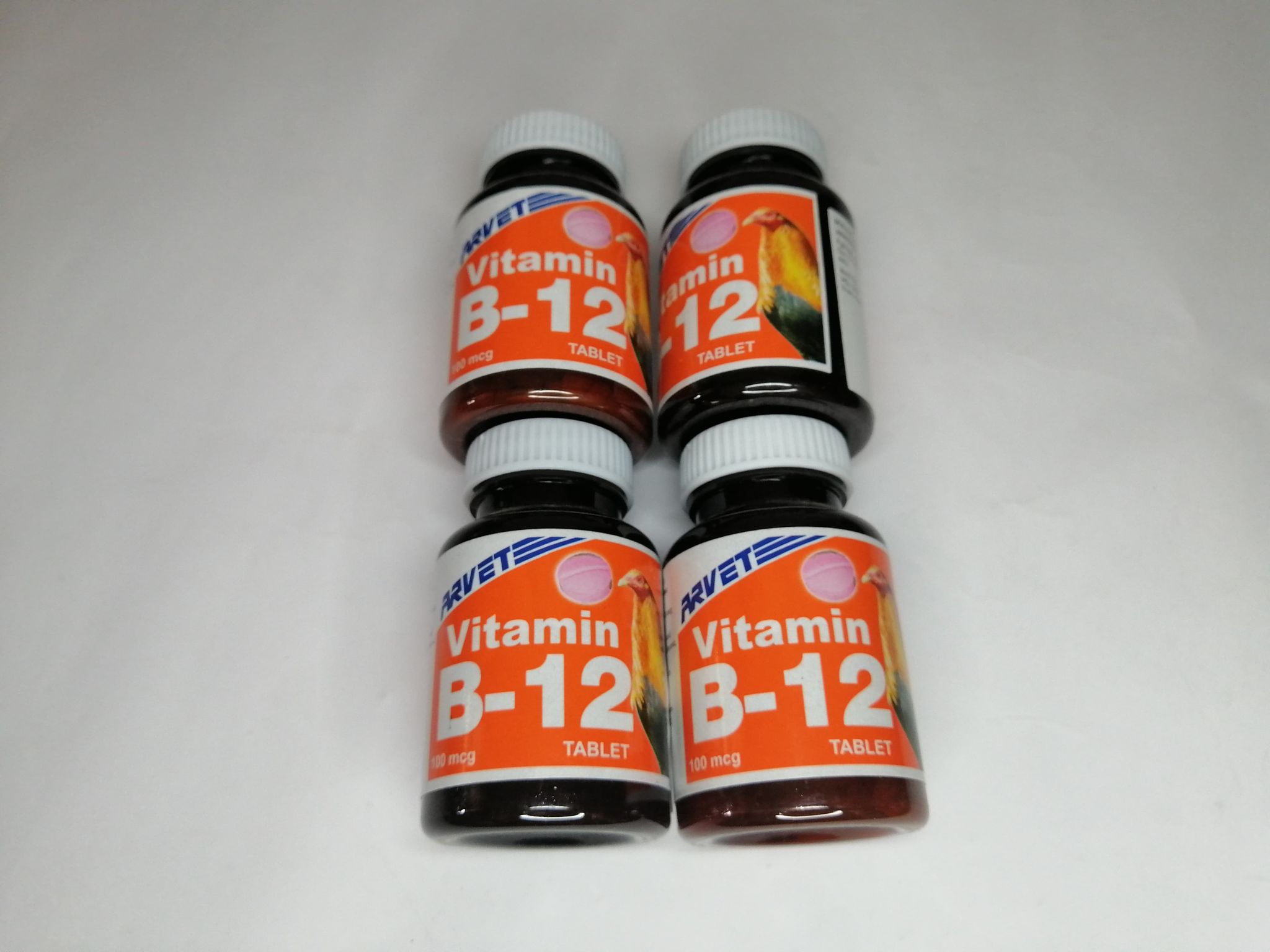 [VETKLIX] 4 Containers CYANOCOBALAMIN (VITAMIN B12) FOR GAMEFOWL