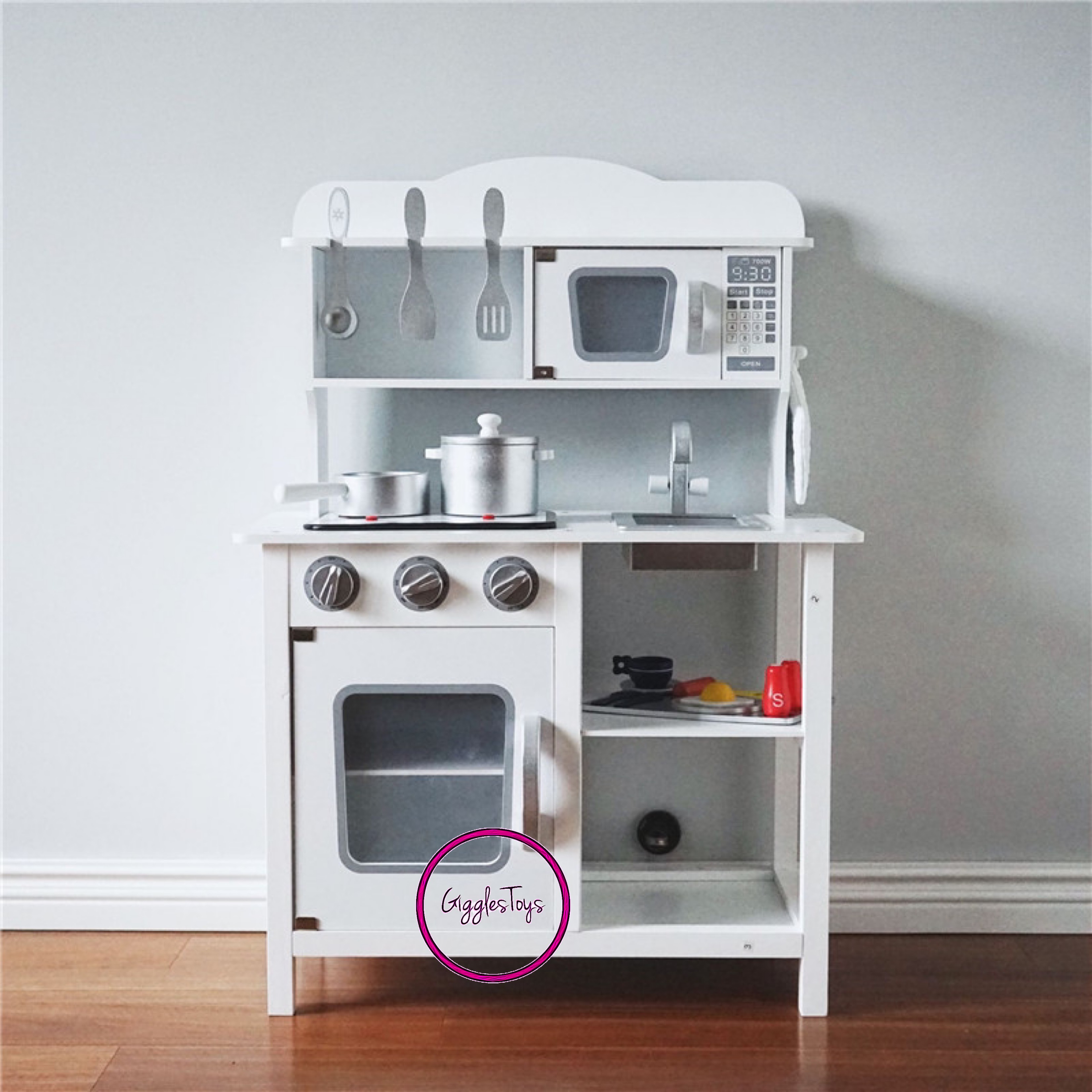 wooden kitchen with sounds