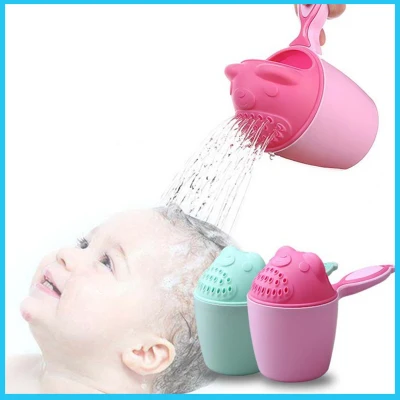 Baby Bear Shape Shower Sprinkler Cup Bath BG0011