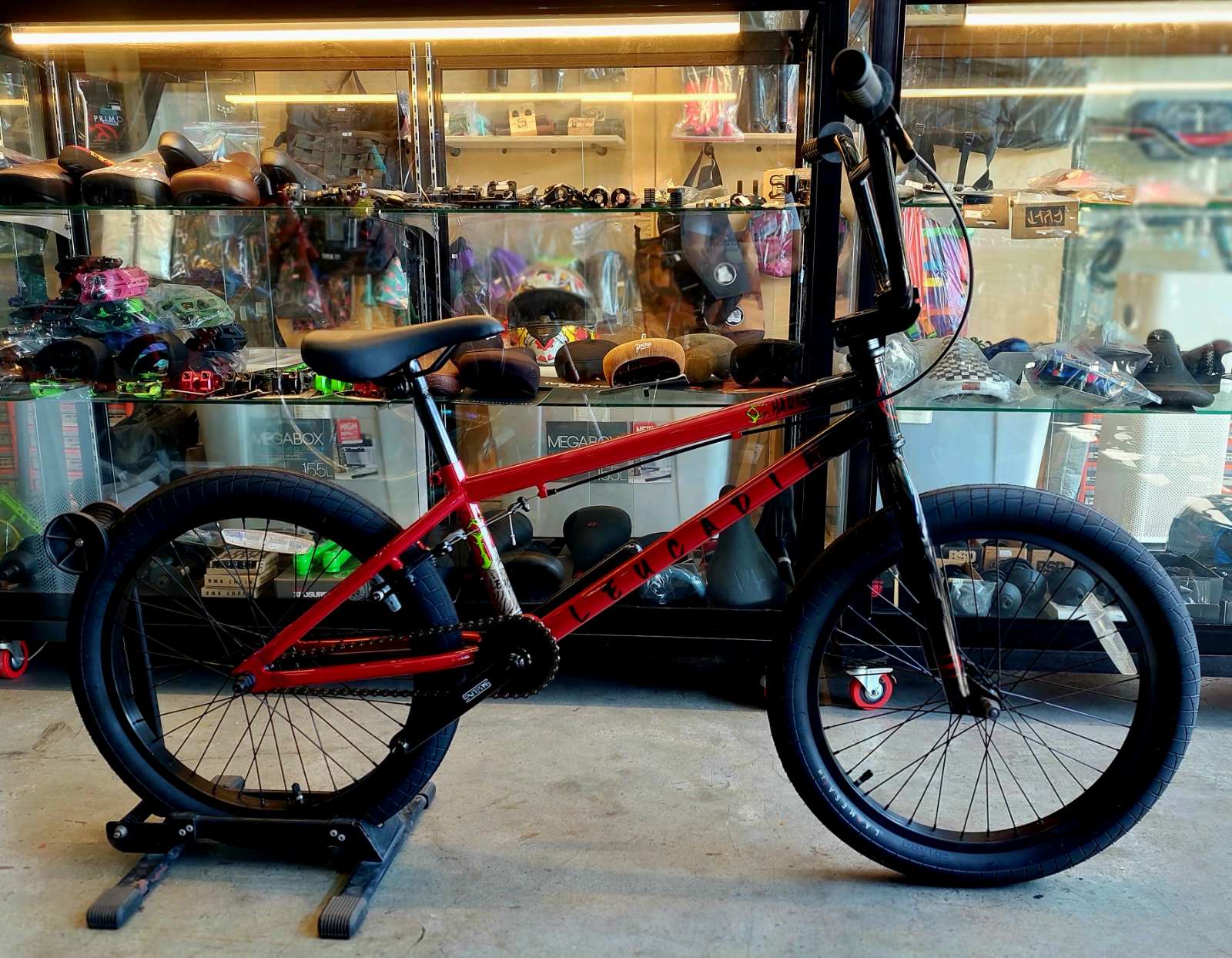 BMX Cycle Center, Haro Brand, Bike 20", Leucadia Model, 20.5 top tube