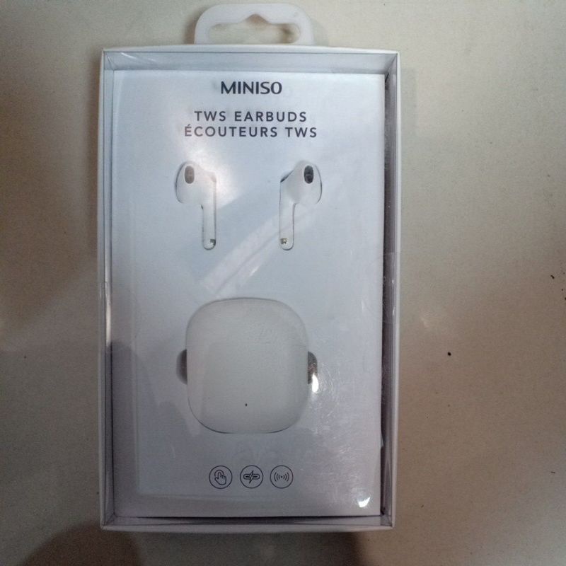 earbuds miniso