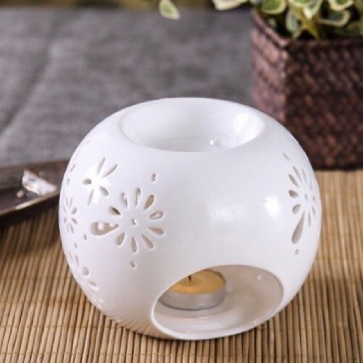 White Round Ceramic Oil Candle Burner (E62 white) Lazada PH