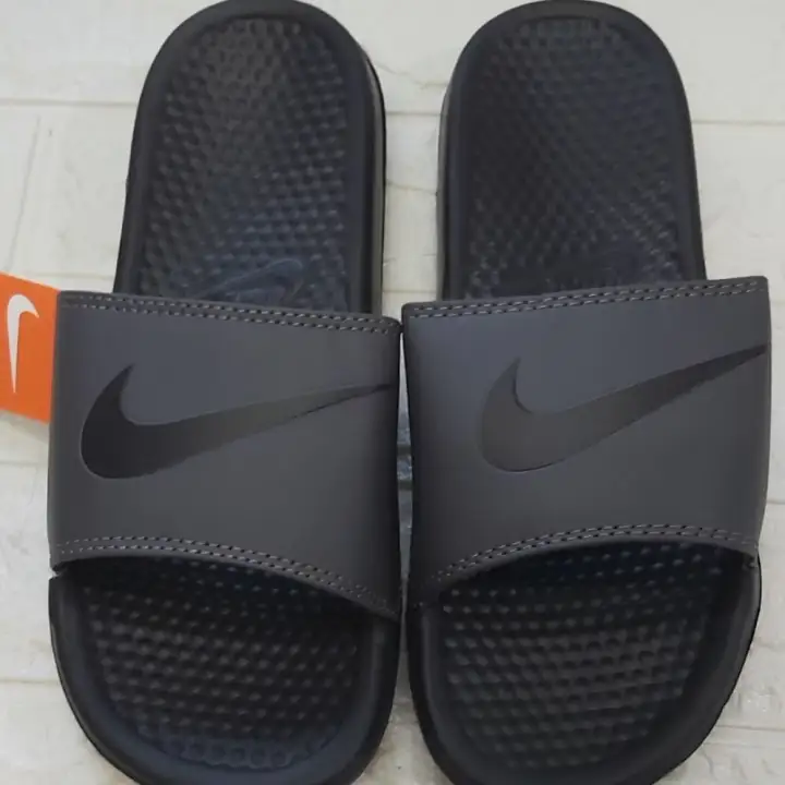 nike waterproof slippers