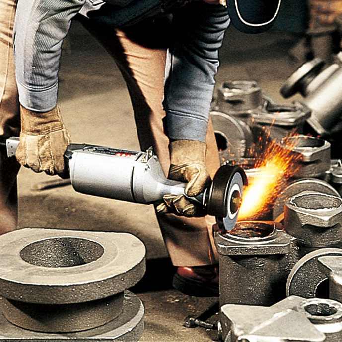 Makita 9105 5" 750W Straight Grinder (Black/Silver) review and price