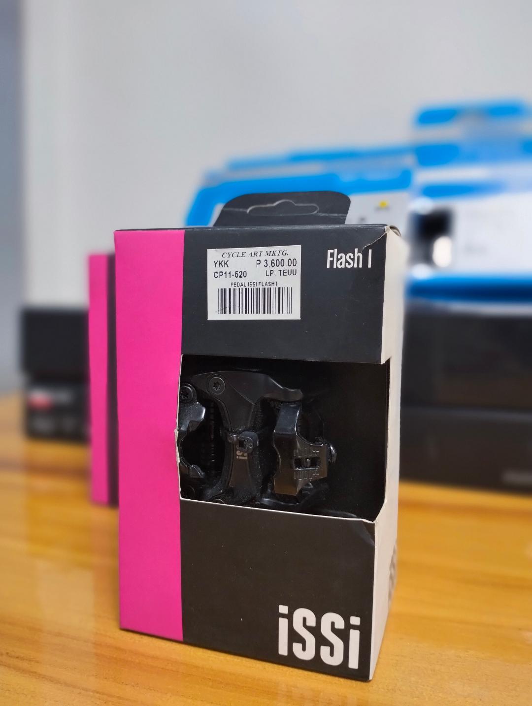 ISSI FLASH PEDALS for Mountain Bikes | Lazada PH