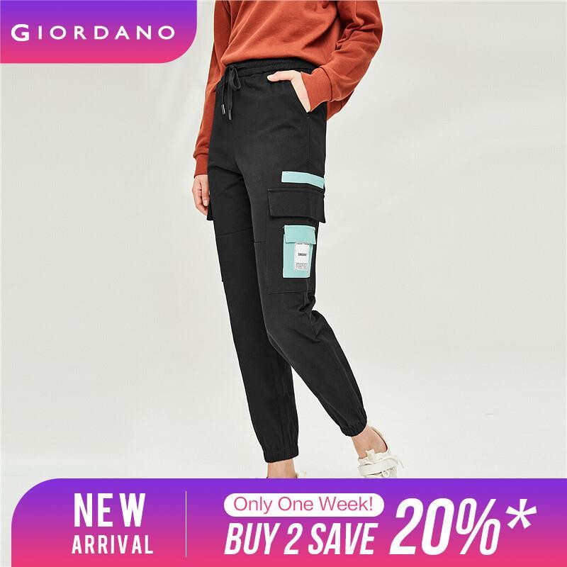 women's sweatpants with cargo pockets