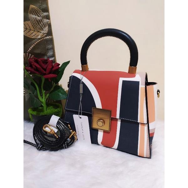 charles and keith mall pull out