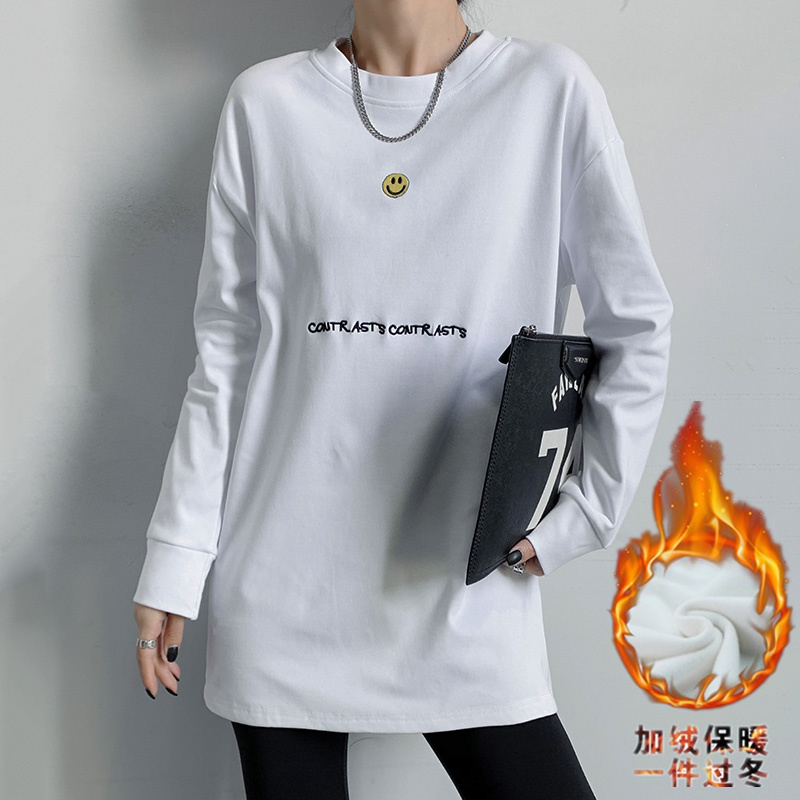 smiley face tshirt woman