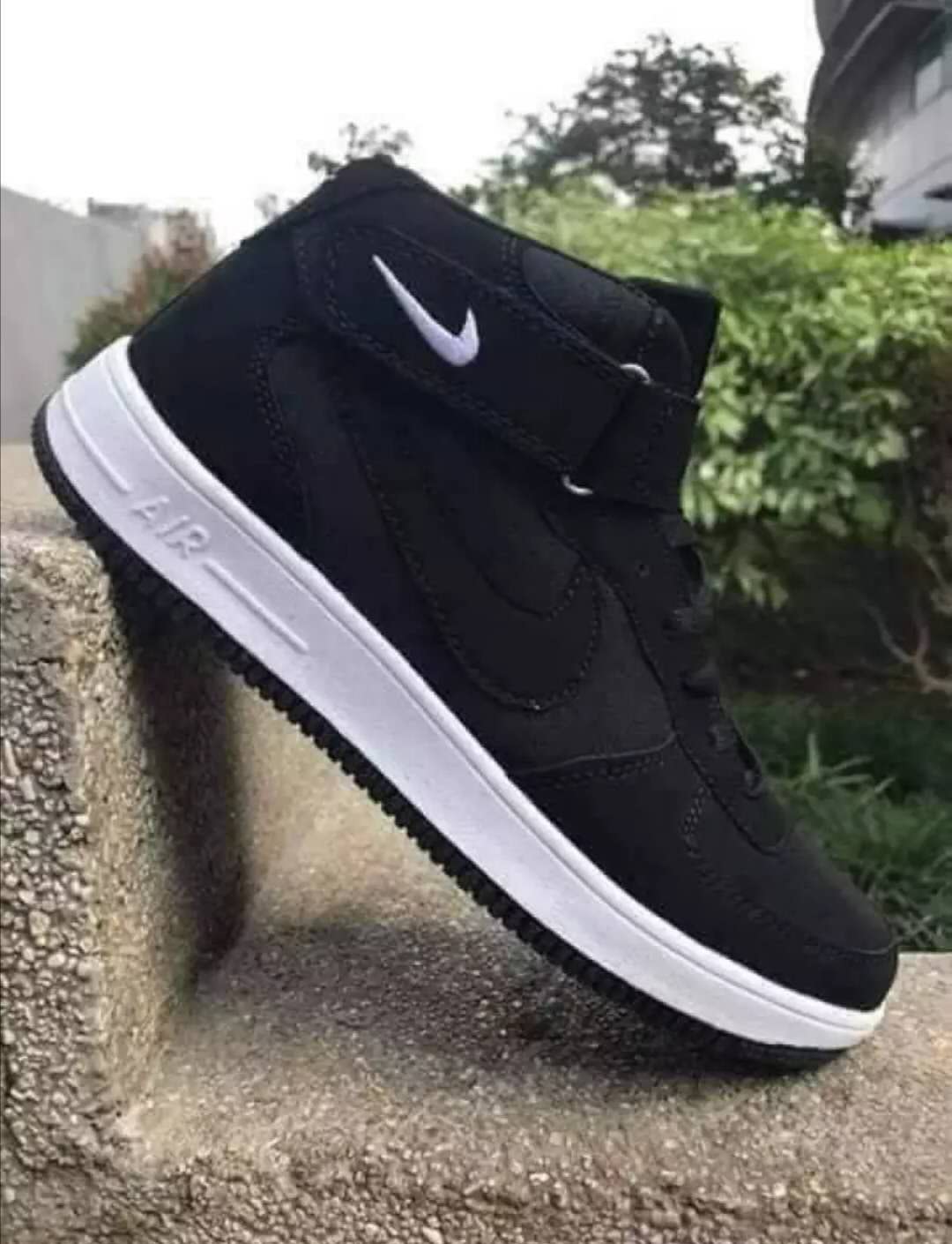 high cut shoes nike