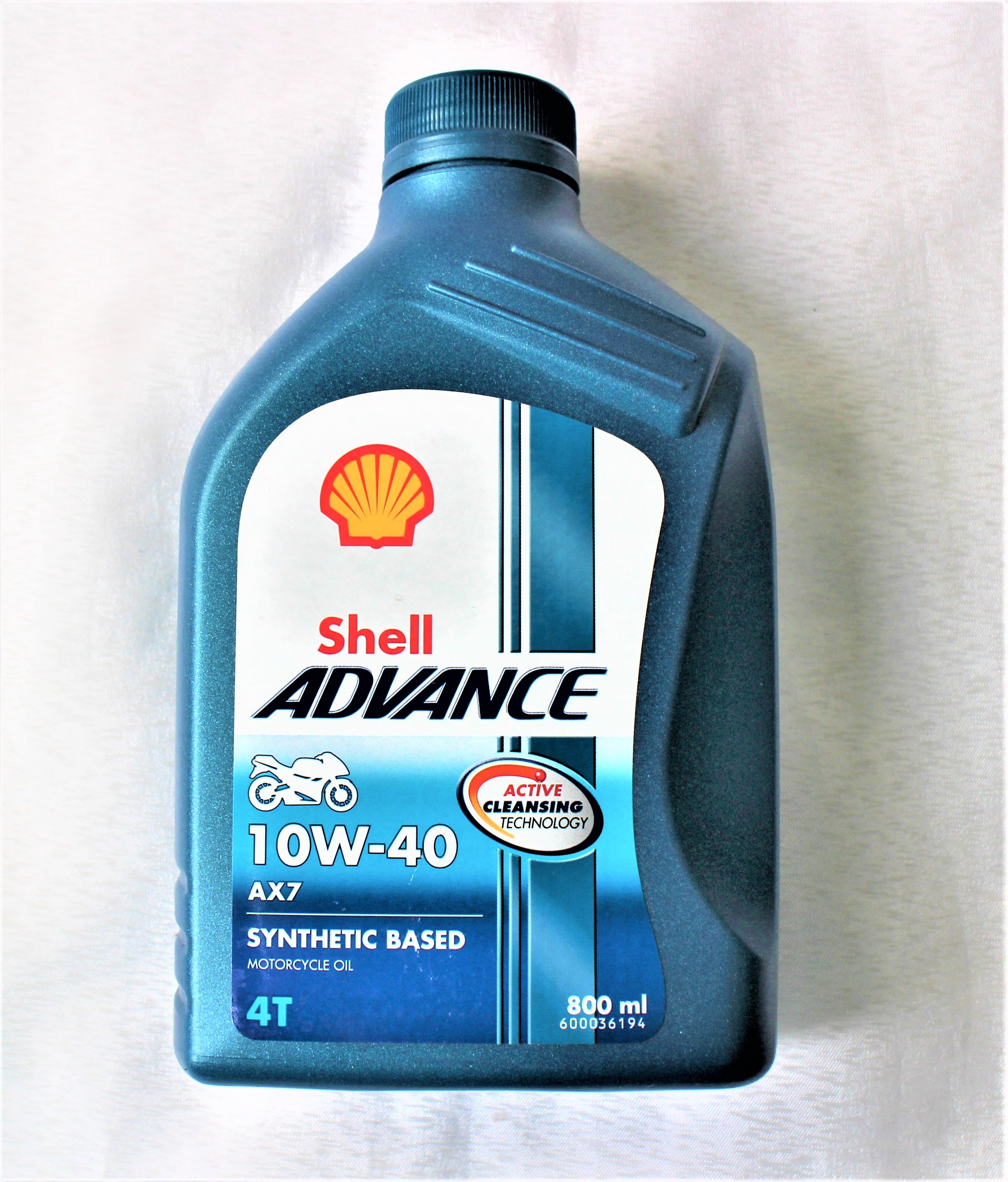 ORIGINAL SHELL ADVANCE 4T SYNTHETIC BASED MOTORYCLE OIL 10W40 AX7 (800