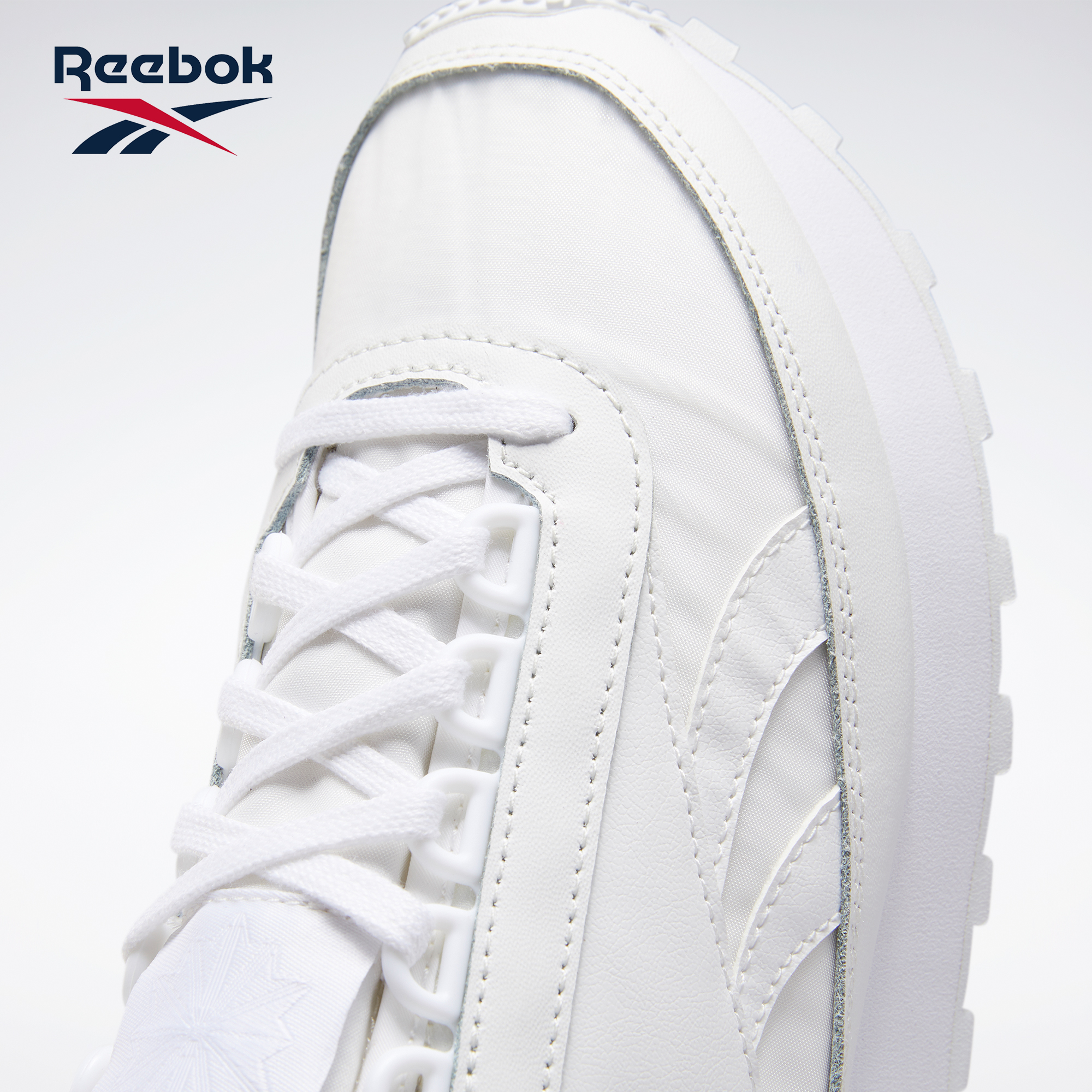 ICOMPRE 2 DE CADA CAJA reebok classic az princess Y OBTENGA UN 70% DE  DESCUENTO!