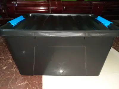 BIG plastic storage box with wheels and cover (15x20x10 inches)