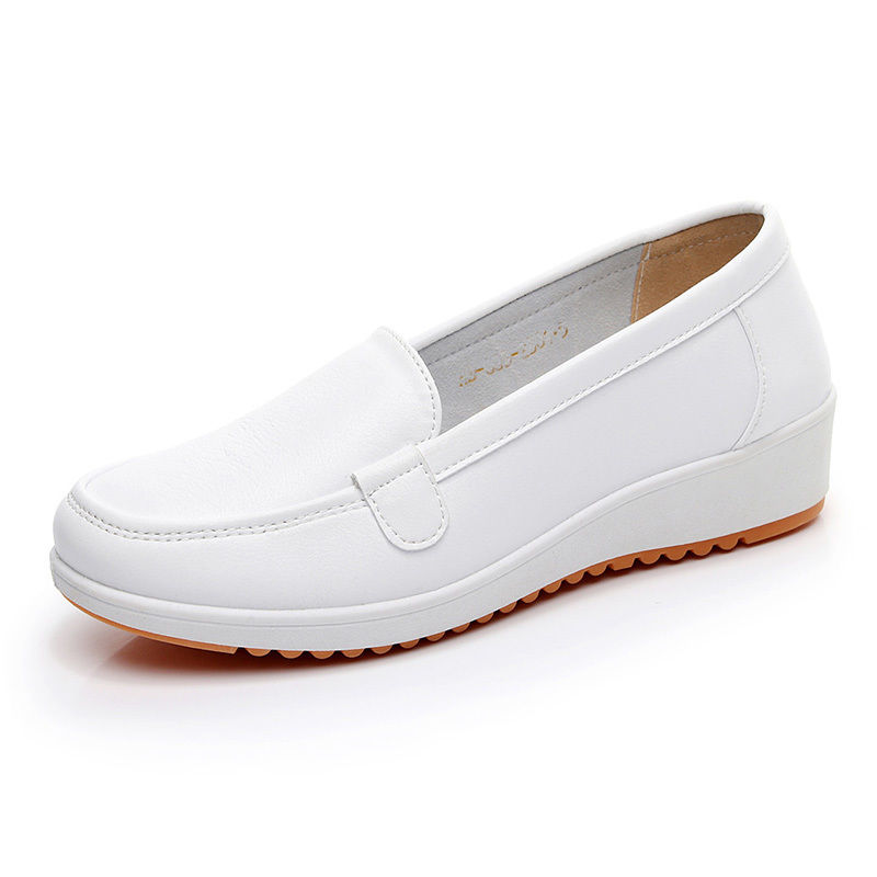 White Woman's Nurse Shoes Elegant Low Heels Works Shoes Soft Leather