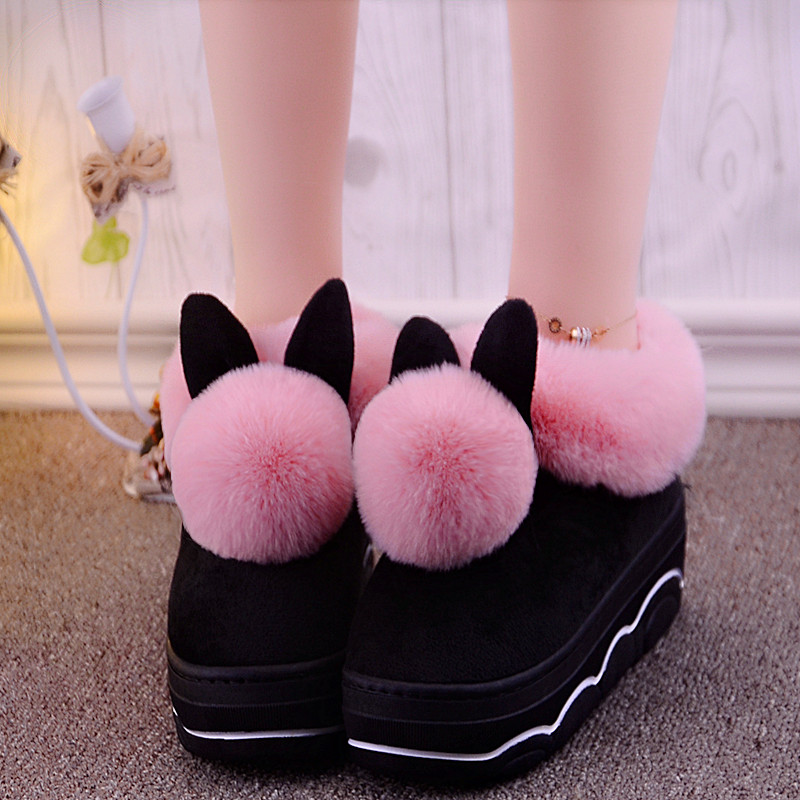 thick fluffy slippers