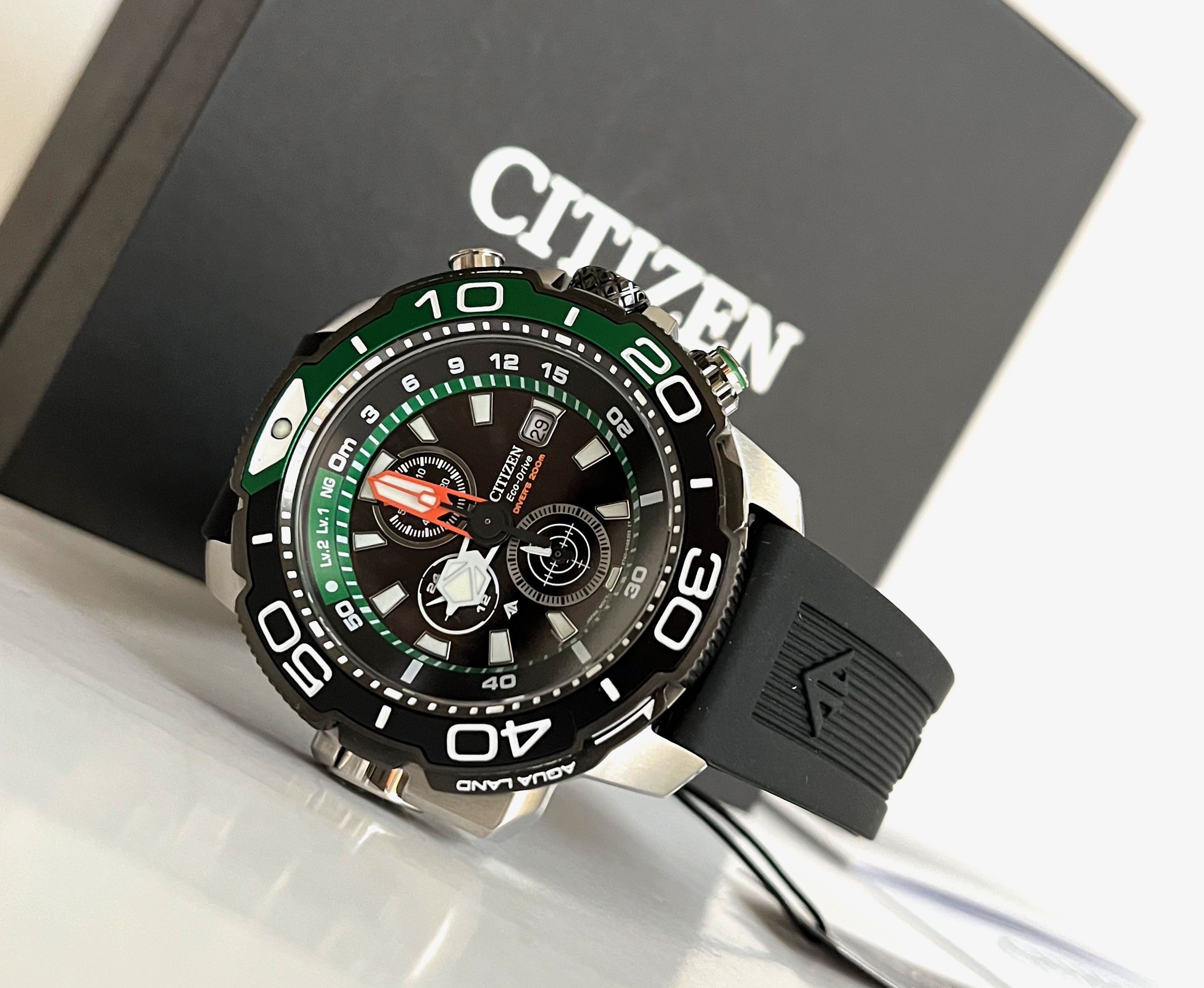 Citizen Eco-Drive Promaster Lazada Green PH BJ2168-01E Chronograph Watch Aqualand Black & Diver 
