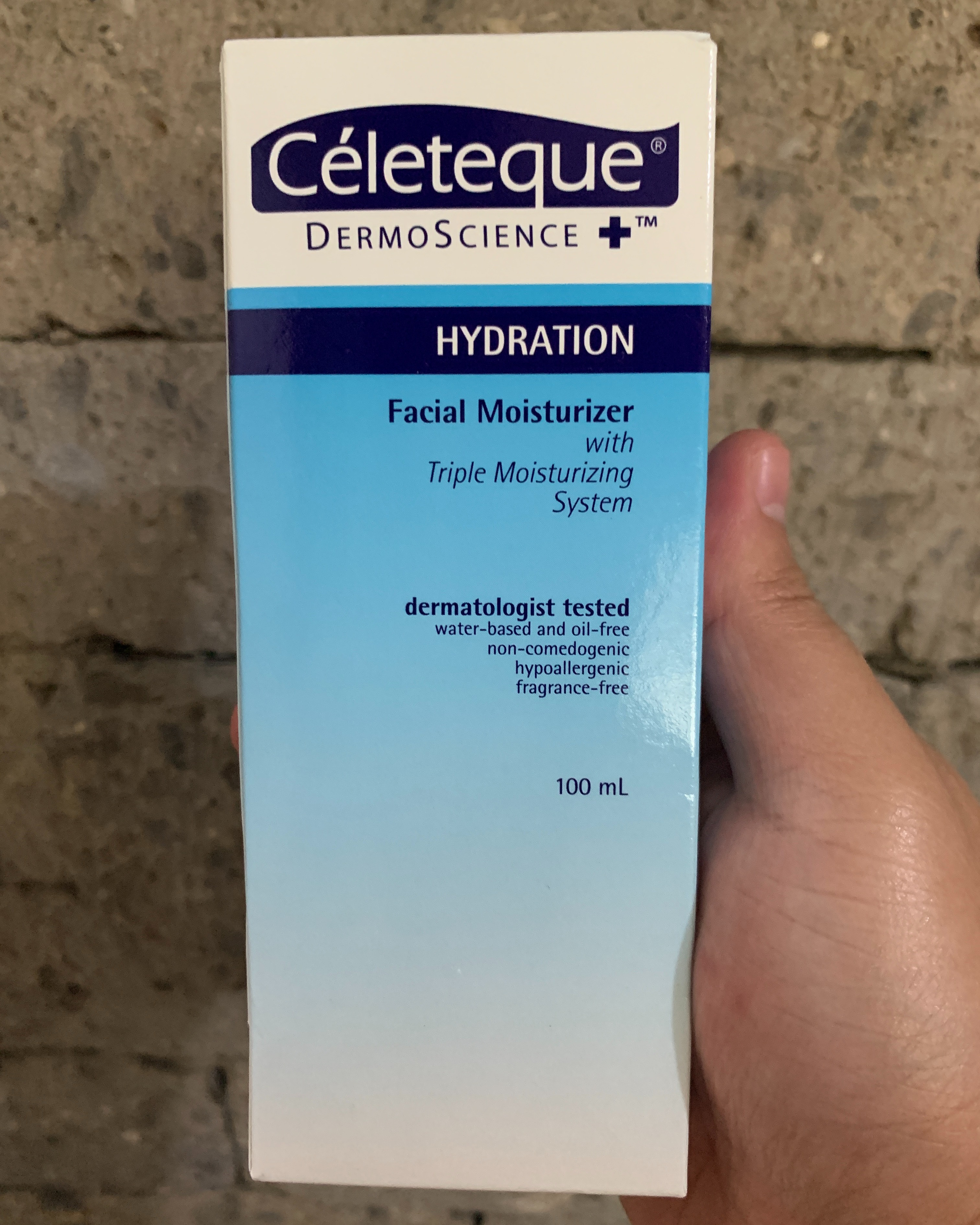 Celeteque Hydration Facial Moisturizer with Triple Moisturizing System